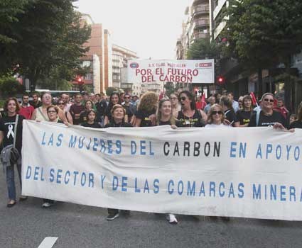 „Kohlefrauen im Kampf“ demonstrierten in Madrid