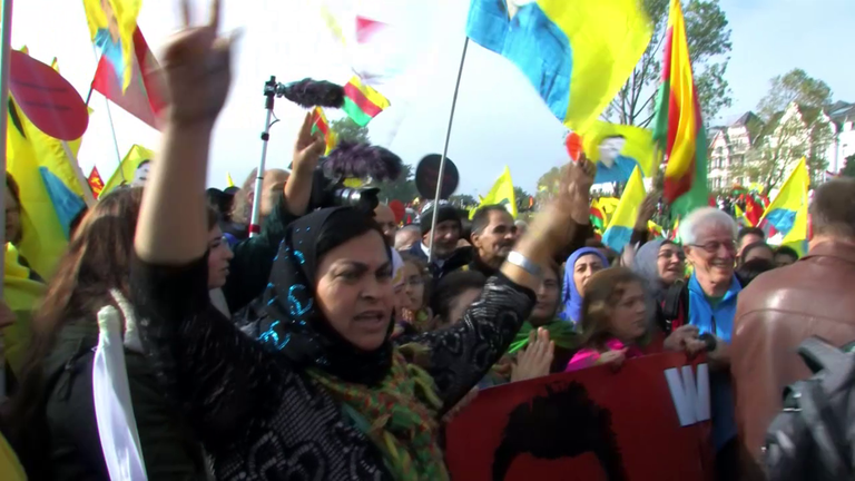 Video zur Düsseldorfer Kobanê-Demo