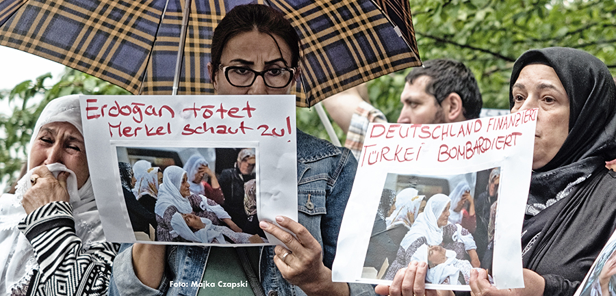 Protest gegen Massaker 