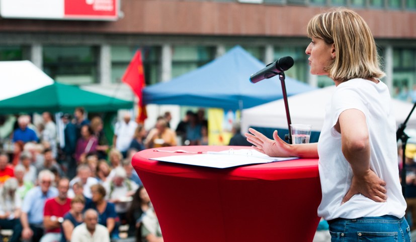 MLPD fordert Neuwahlen und zeigt Wahlteilnahme an! Seehofer reicht nicht - um die Rechtsentwicklung zu stoppen, muss die ganze Regierung zurücktreten