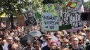 Fortschrittlicher Stimmungsumschwung contra Seehofer und Merkel