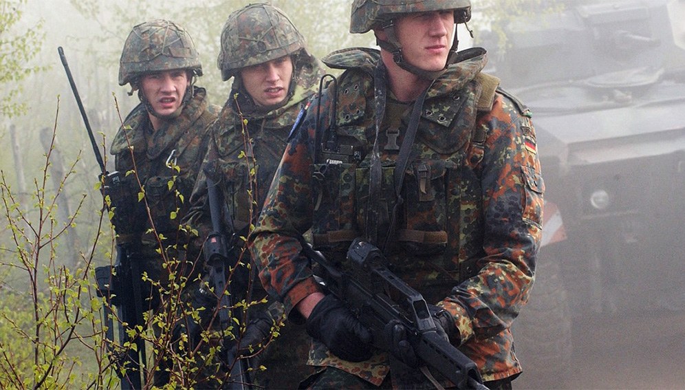 Was macht die Bundeswehr in Schnöggersburg?